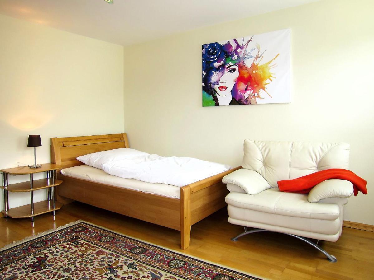Moser - Sts270 By Interhome *